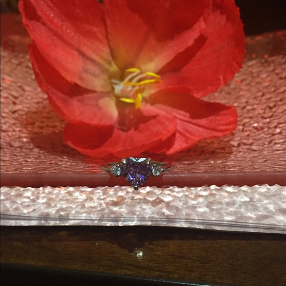 Sterling silver Purple Heart ring SOLD - Picture 3 of 5